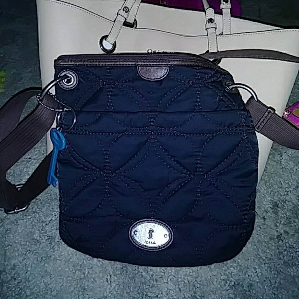 Fossil cross body bag